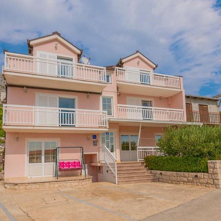 Apartments Zdravka لوكفا روجوزنيكا المظهر الخارجي الصورة