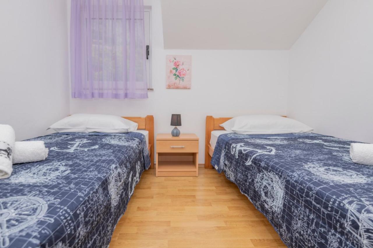 Apartments Zdravka لوكفا روجوزنيكا المظهر الخارجي الصورة