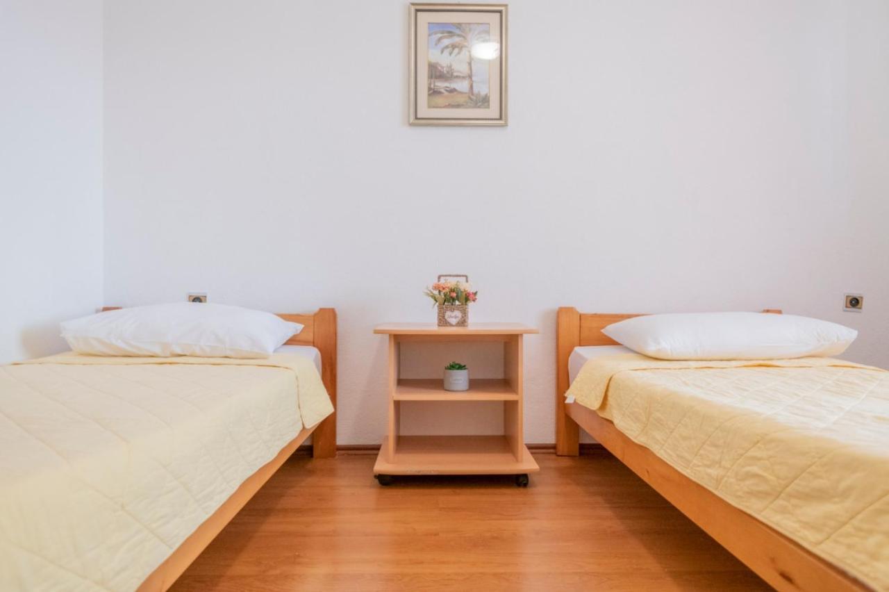 Apartments Zdravka لوكفا روجوزنيكا المظهر الخارجي الصورة