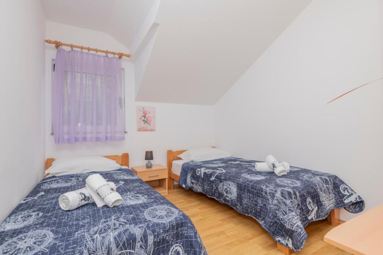 Apartments Zdravka لوكفا روجوزنيكا المظهر الخارجي الصورة