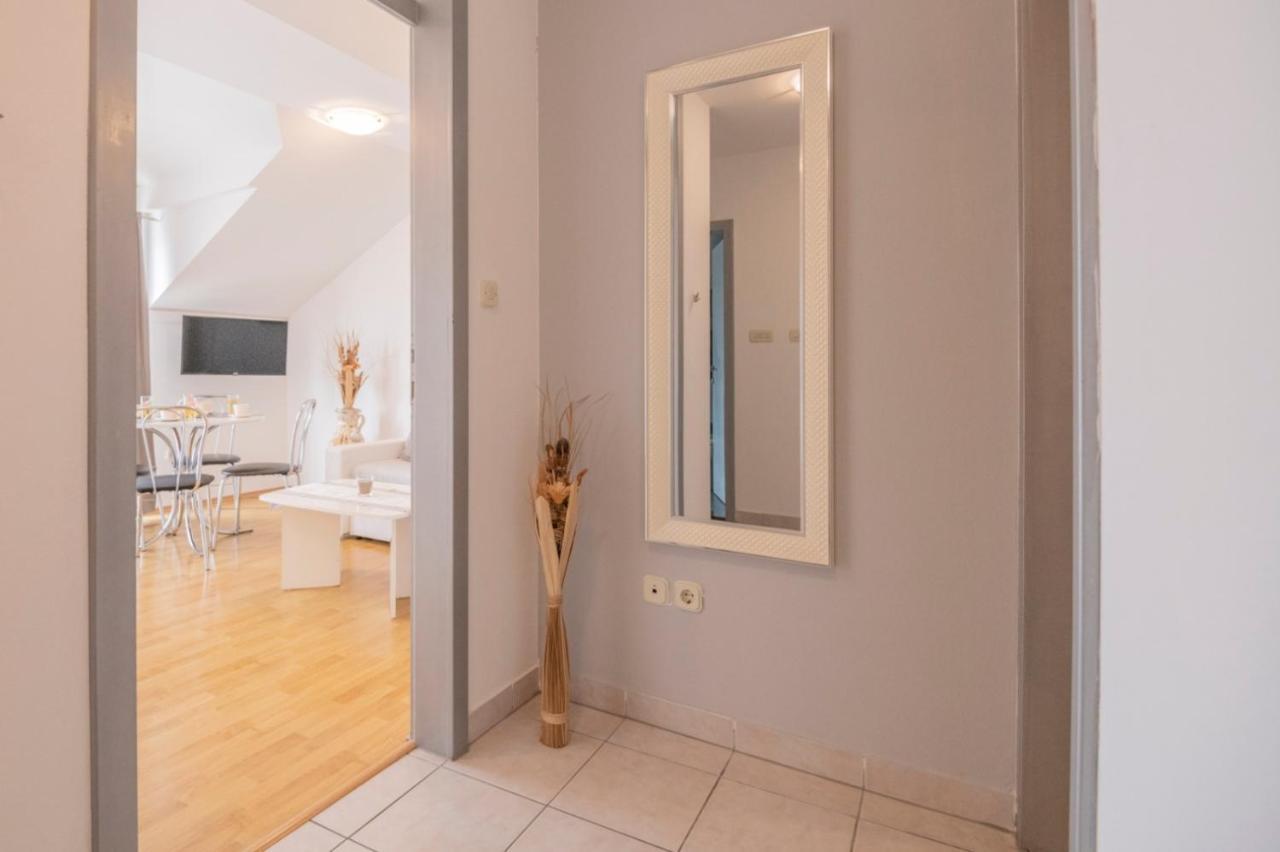 Apartments Zdravka لوكفا روجوزنيكا المظهر الخارجي الصورة