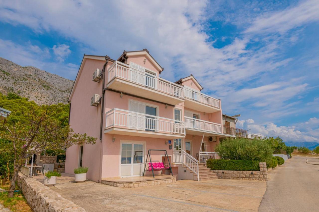 Apartments Zdravka لوكفا روجوزنيكا المظهر الخارجي الصورة