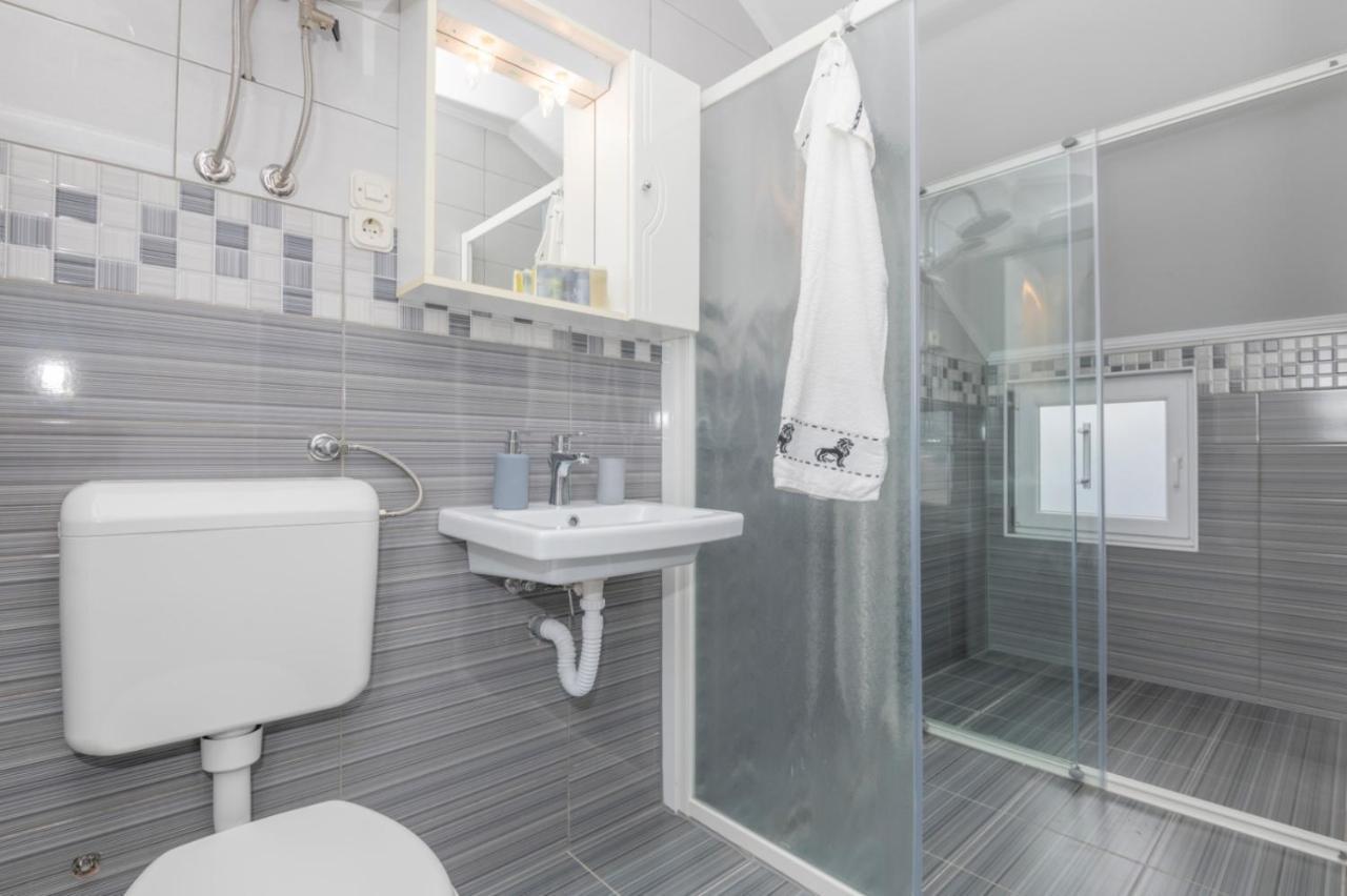 Apartments Zdravka لوكفا روجوزنيكا المظهر الخارجي الصورة