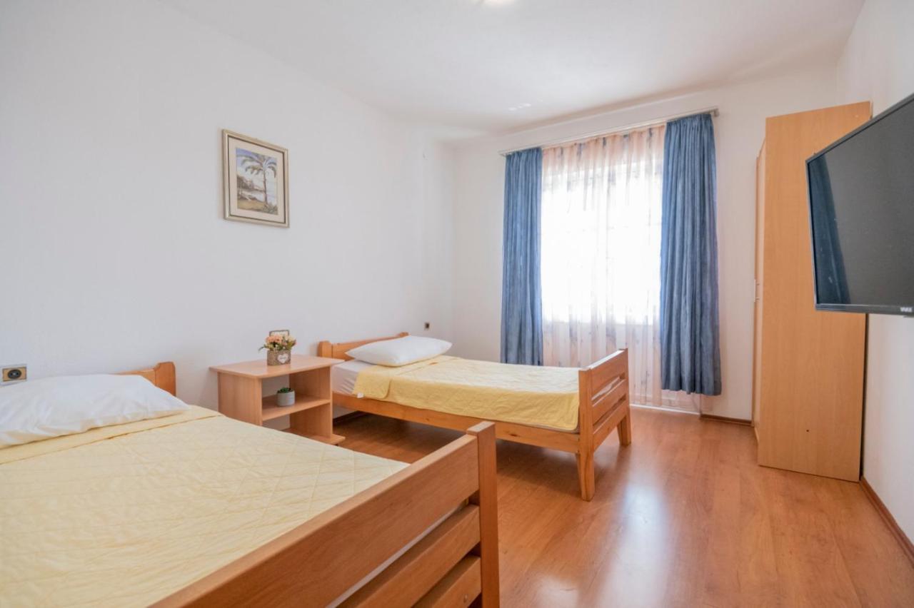 Apartments Zdravka لوكفا روجوزنيكا المظهر الخارجي الصورة